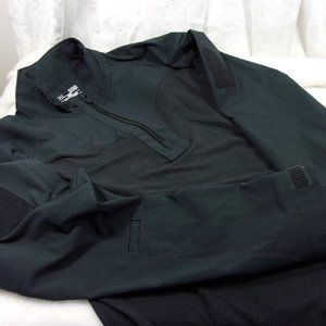 A-31 UNDER  ARMOUR 3/4 ZIP PULL OVER MENS